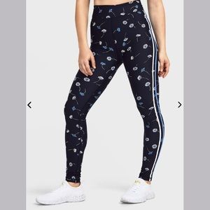 SoulCycle x The Upside Daisy Leggings